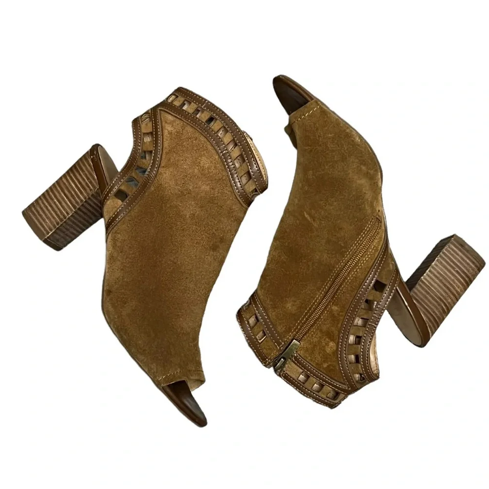 Franco Sarto 9.5 Greenwich Cognac Heeled Ankle Boots Booties Open Back Peep Toe - Picture 7 of 12